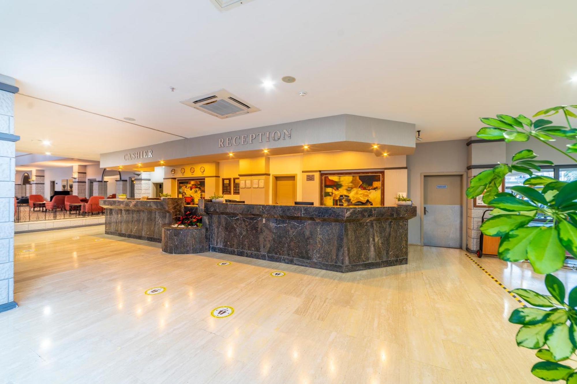 Queen'S Park Goynuk Hotel Kemer Exterior foto