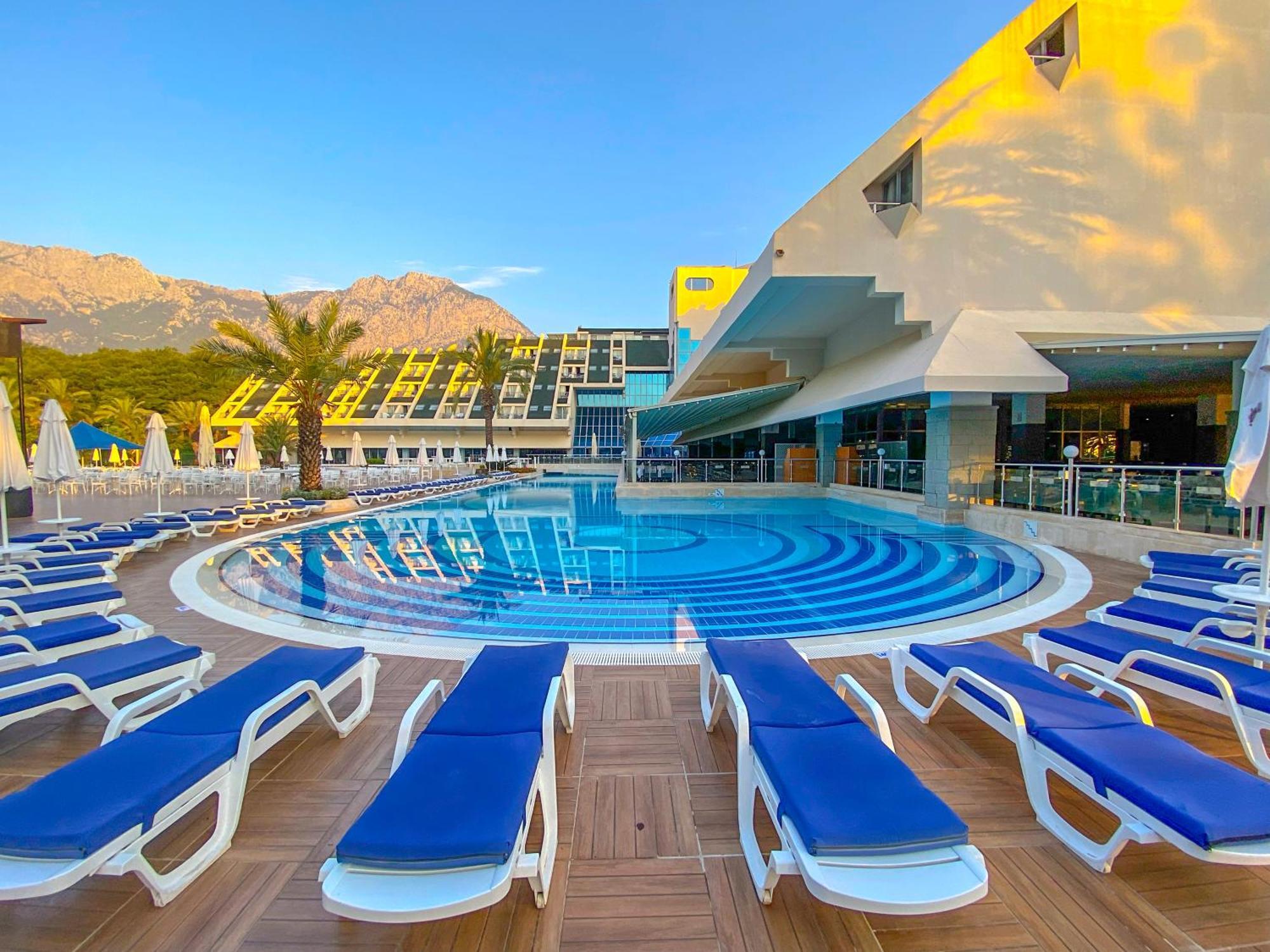 Queen'S Park Goynuk Hotel Kemer Exterior foto