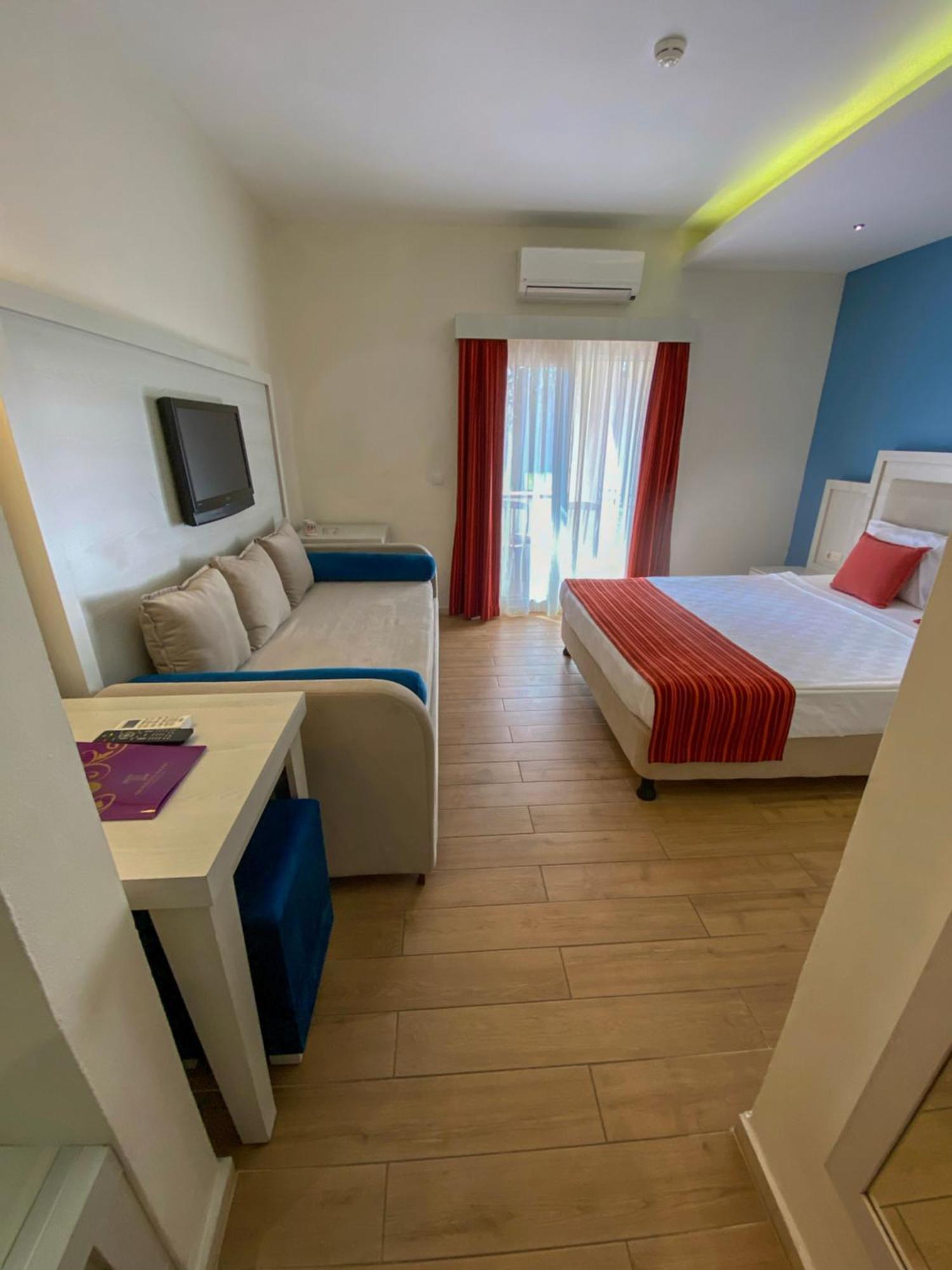 Queen'S Park Goynuk Hotel Kemer Quarto foto